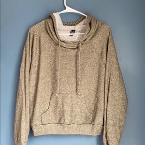 WINDSOR Army Green Sweatshirt with Hood